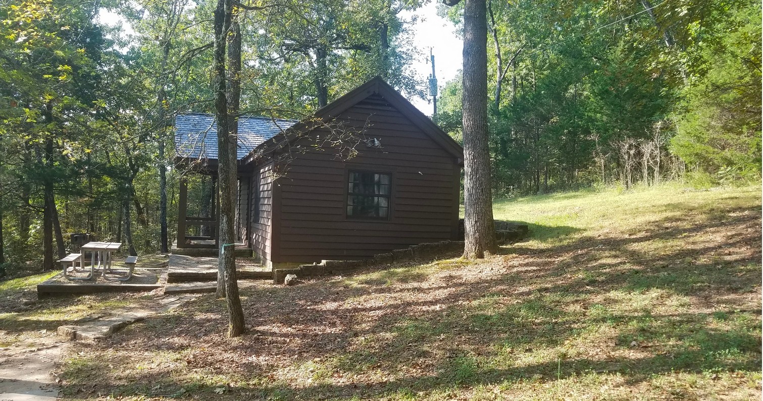 Cabin 4 - 3